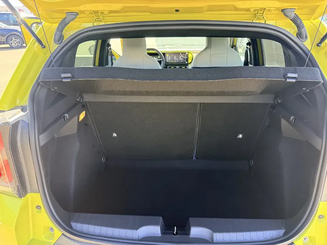 Fiat Grande Panda 1.2 Hybrid La Prima - Thumbnail 10