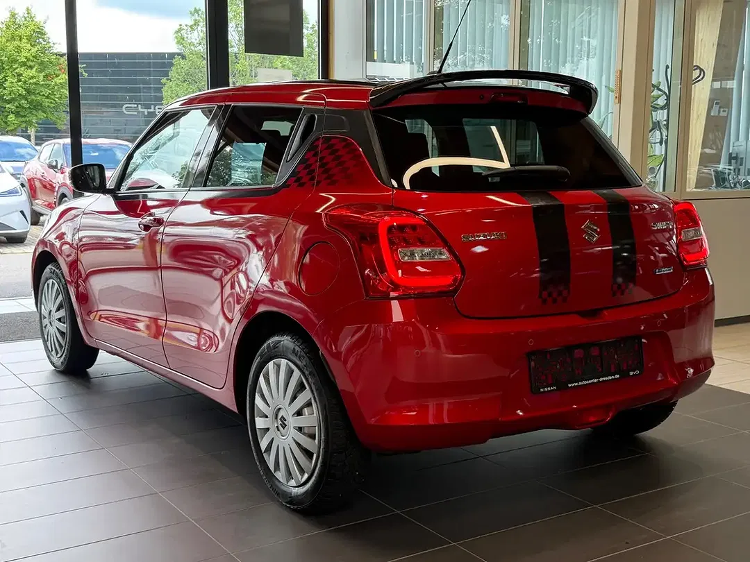 Suzuki Swift MHEV 1.2 Dualjet Comfort+ - Thumbnail 10