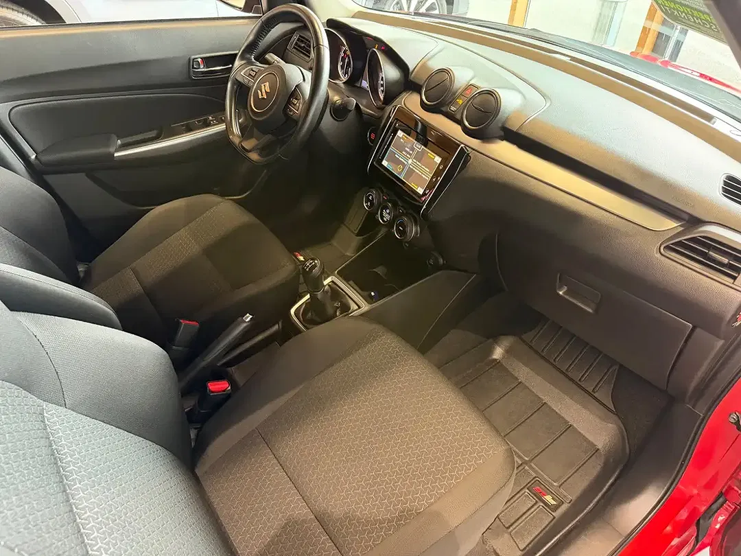 Suzuki Swift MHEV 1.2 Dualjet Comfort+ - Thumbnail 13