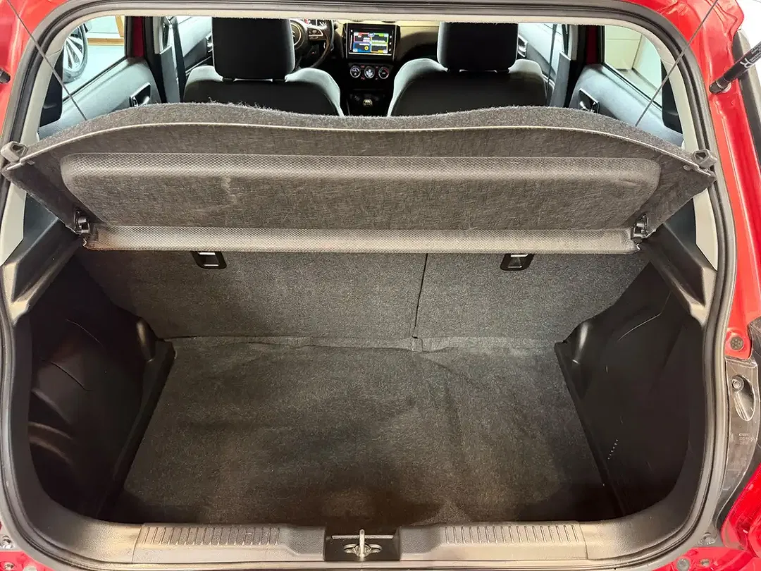 Suzuki Swift MHEV 1.2 Dualjet Comfort+ - Thumbnail 8