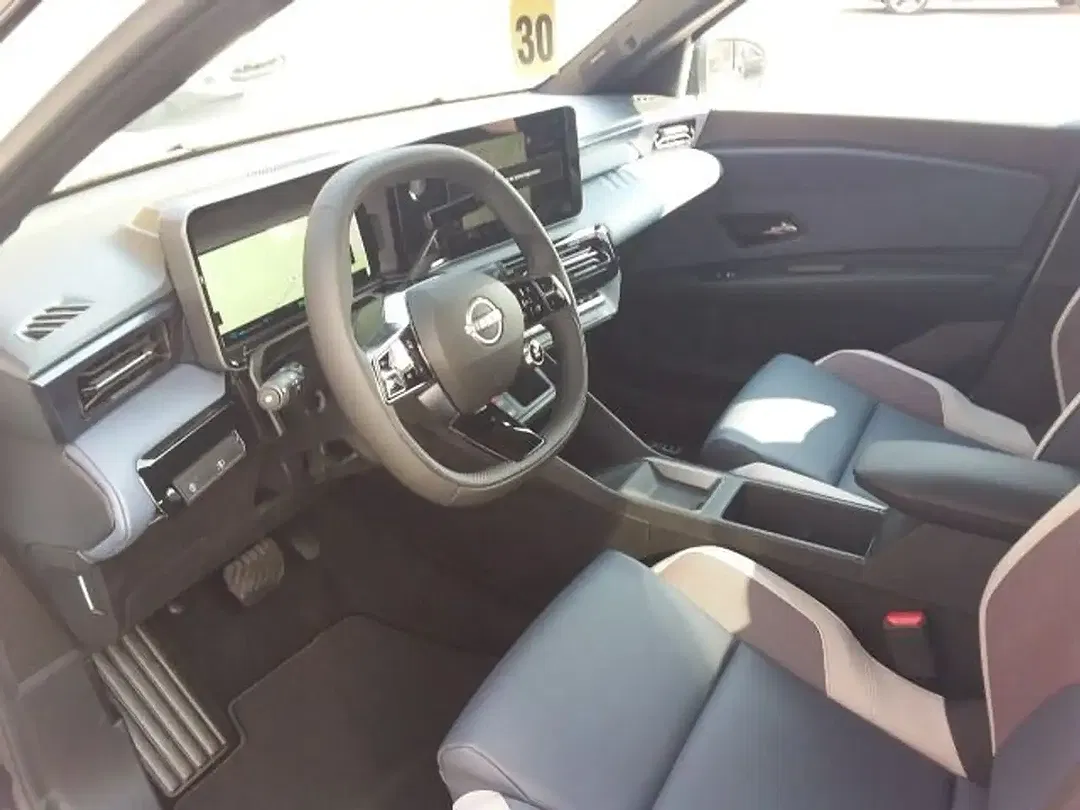 Nissan Micra Evolve - Thumbnail 10