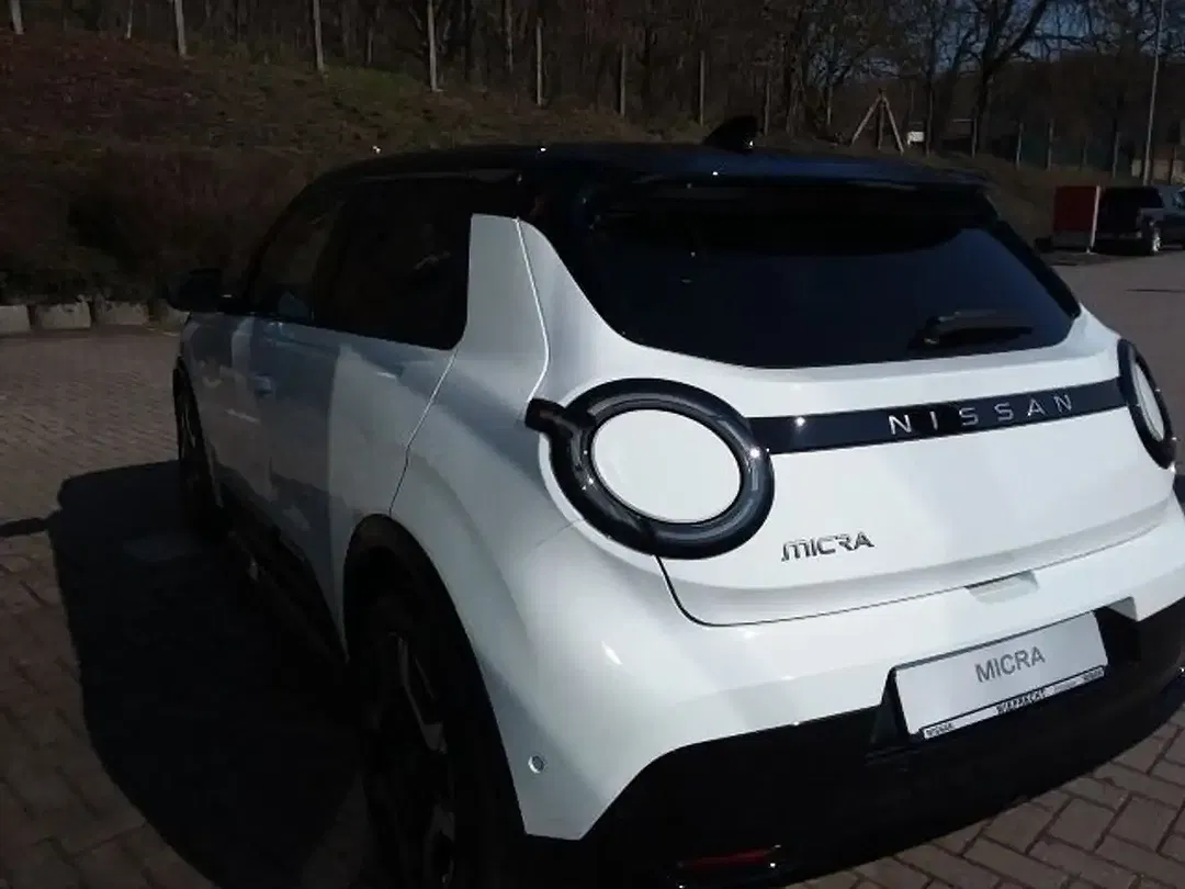 Nissan Micra Evolve - Thumbnail 7