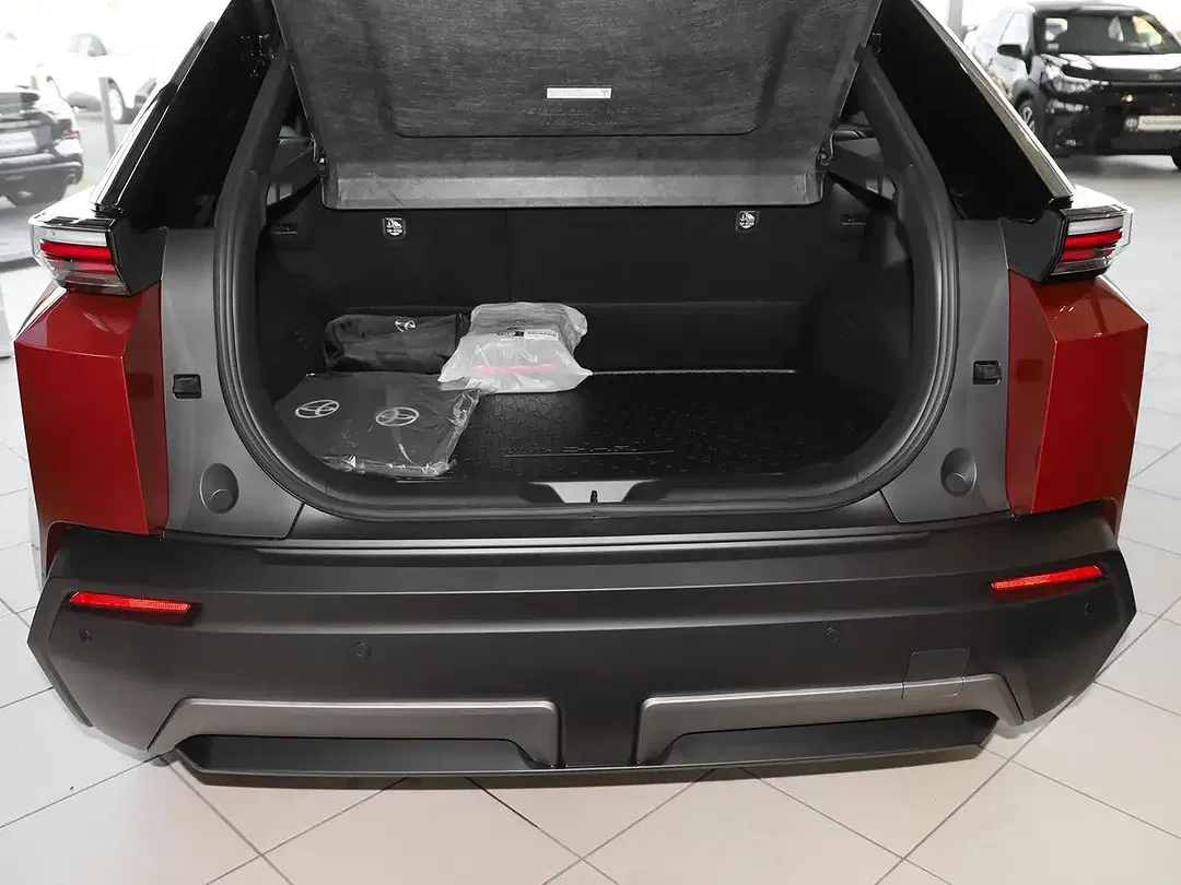 Toyota C-HR 4x4 Lounge - Thumbnail 11