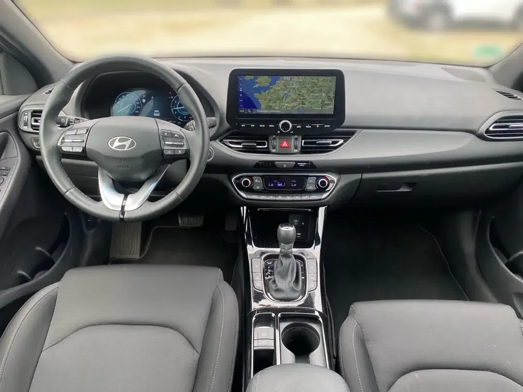 Hyundai i30 MHEV cw Advantage - Thumbnail 11