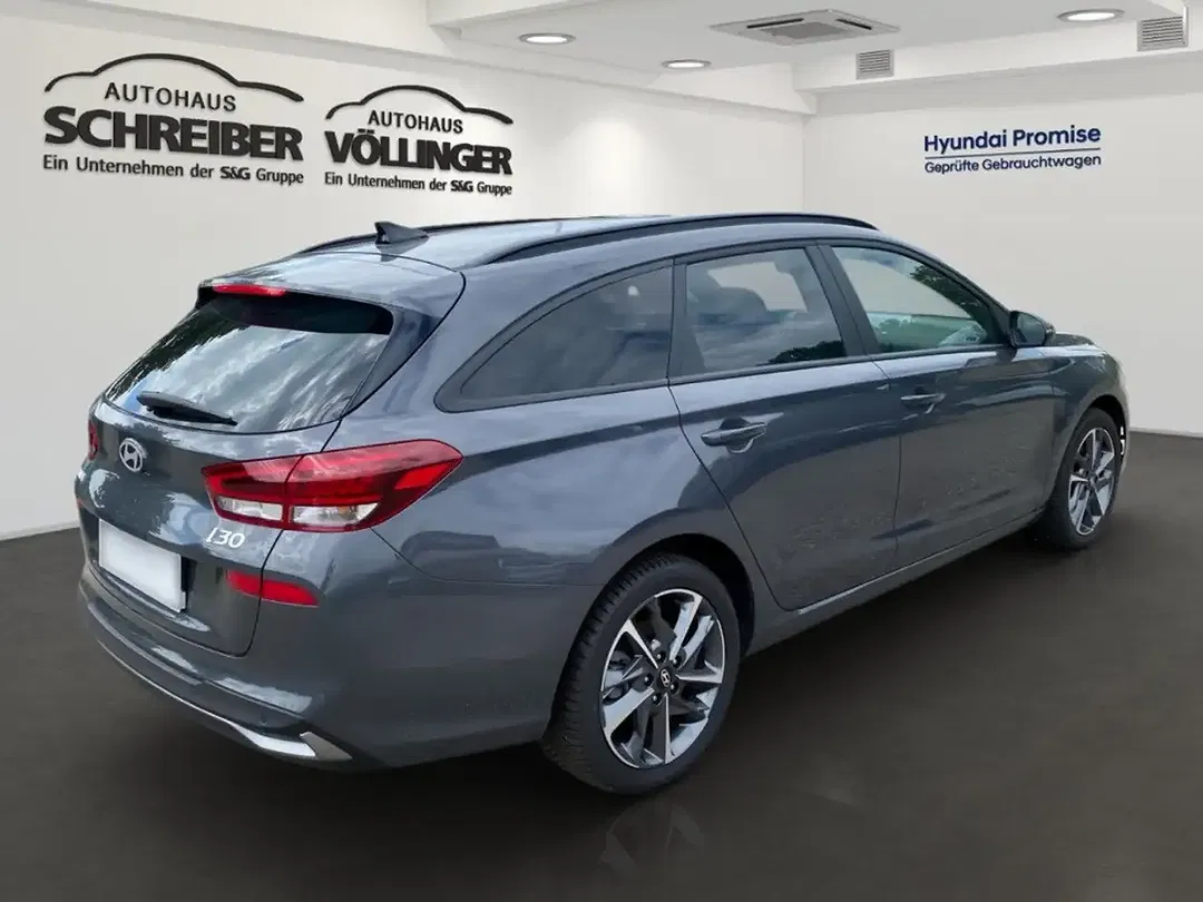 Hyundai i30 MHEV cw Advantage - Thumbnail 3
