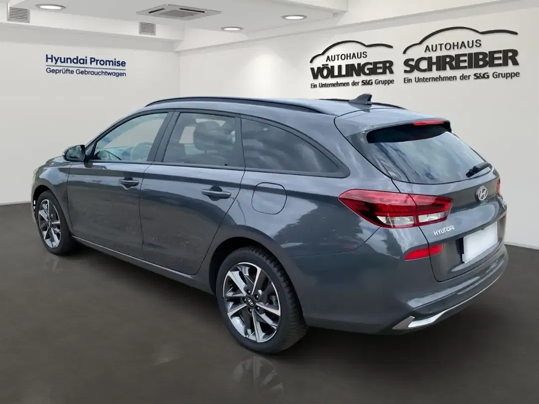 Hyundai i30 MHEV cw Advantage - Thumbnail 4
