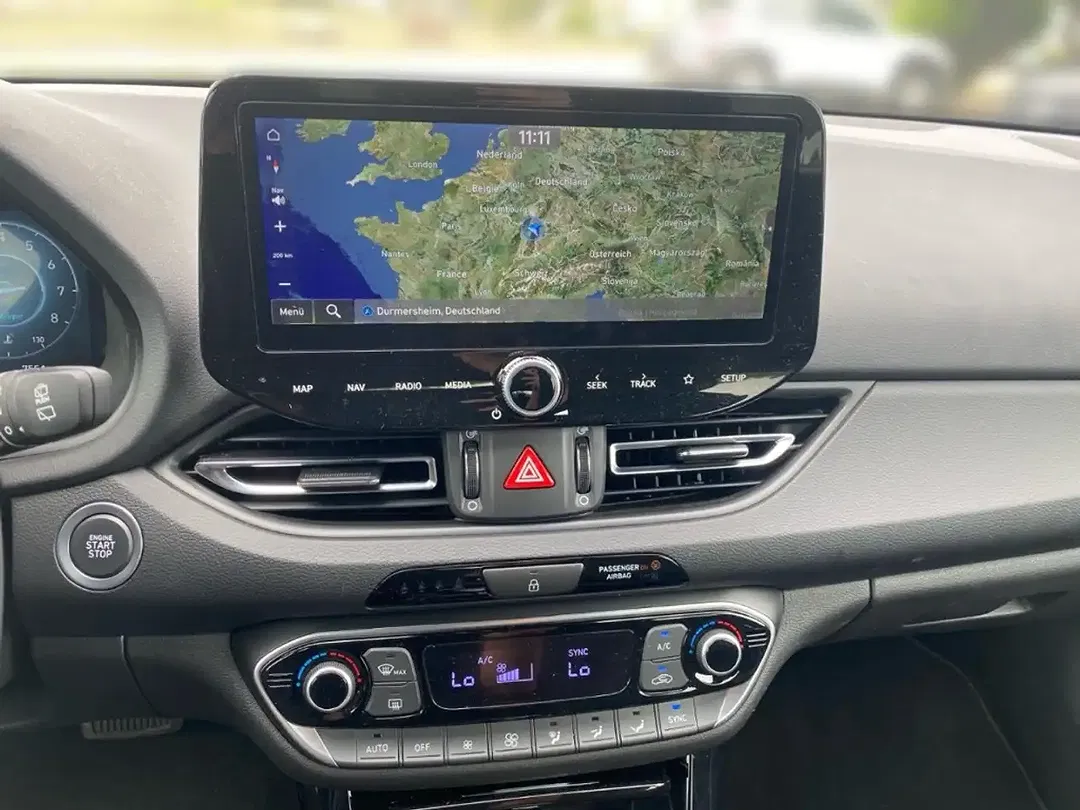 Hyundai i30 MHEV cw Advantage - Thumbnail 9