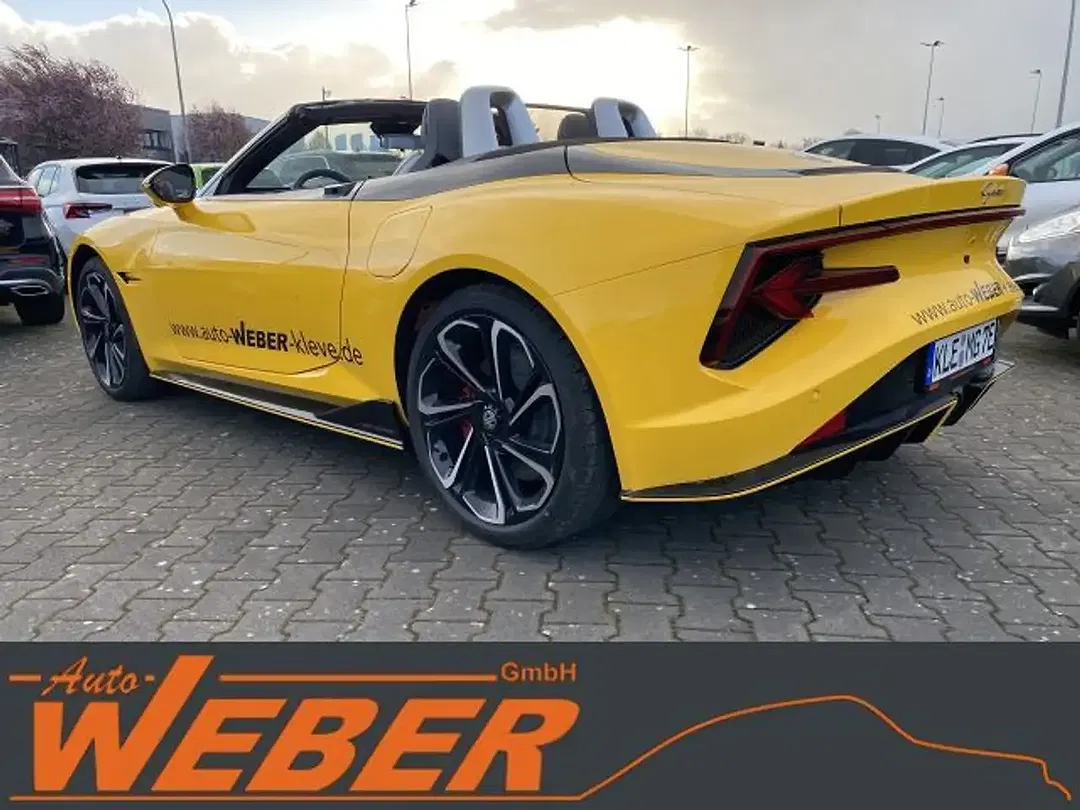 MG Cyberster AWD Xpower - Thumbnail 12