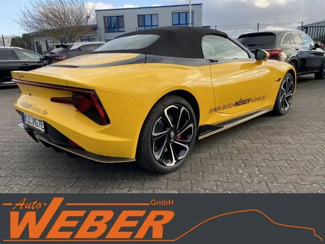 MG Cyberster AWD Xpower - Thumbnail 5