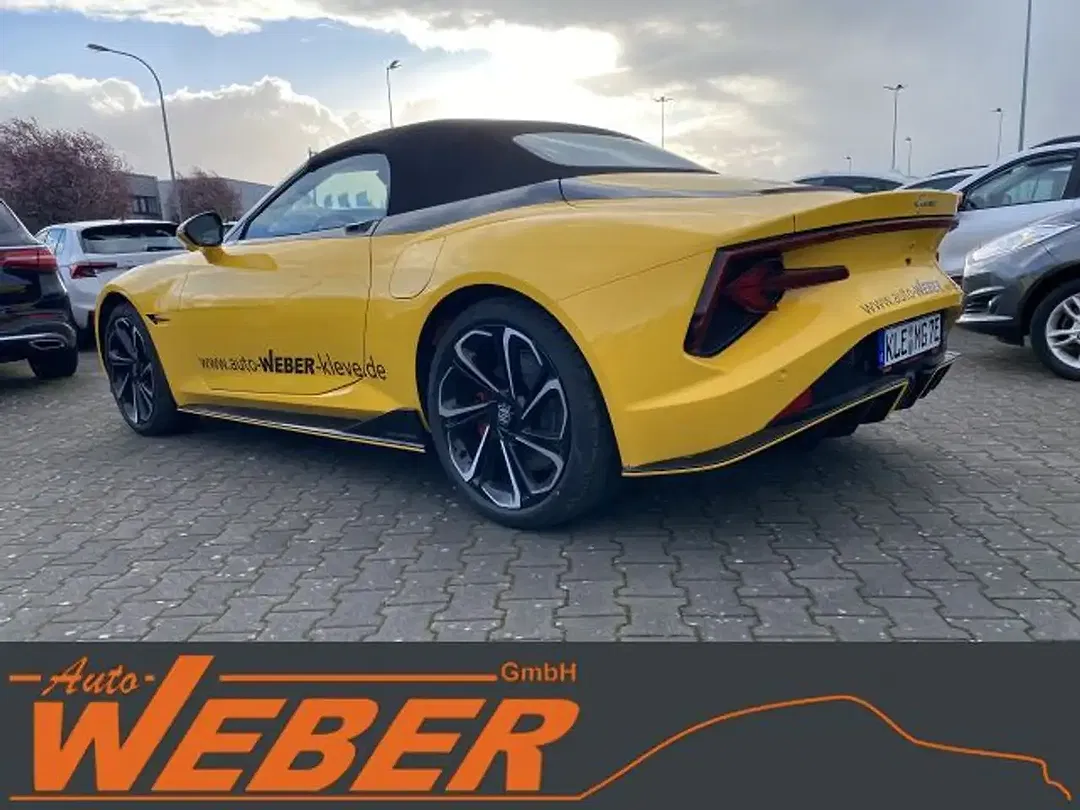 MG Cyberster AWD Xpower - Thumbnail 6