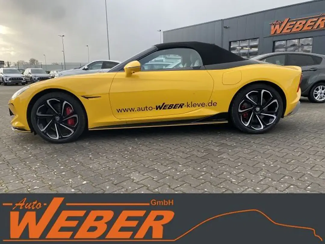 MG Cyberster AWD Xpower - Thumbnail 7