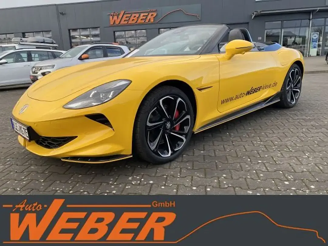 MG Cyberster AWD Xpower - Thumbnail 8