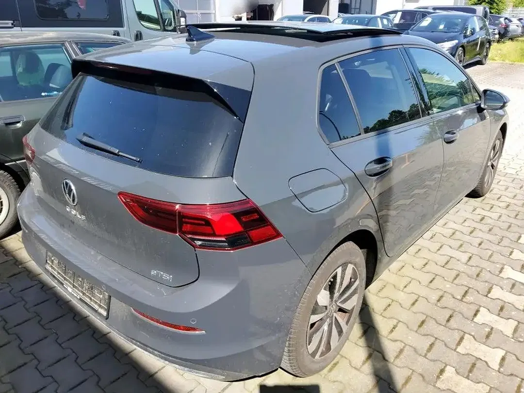 Volkswagen Golf 1.0 eTSI DSG Move - Thumbnail 4