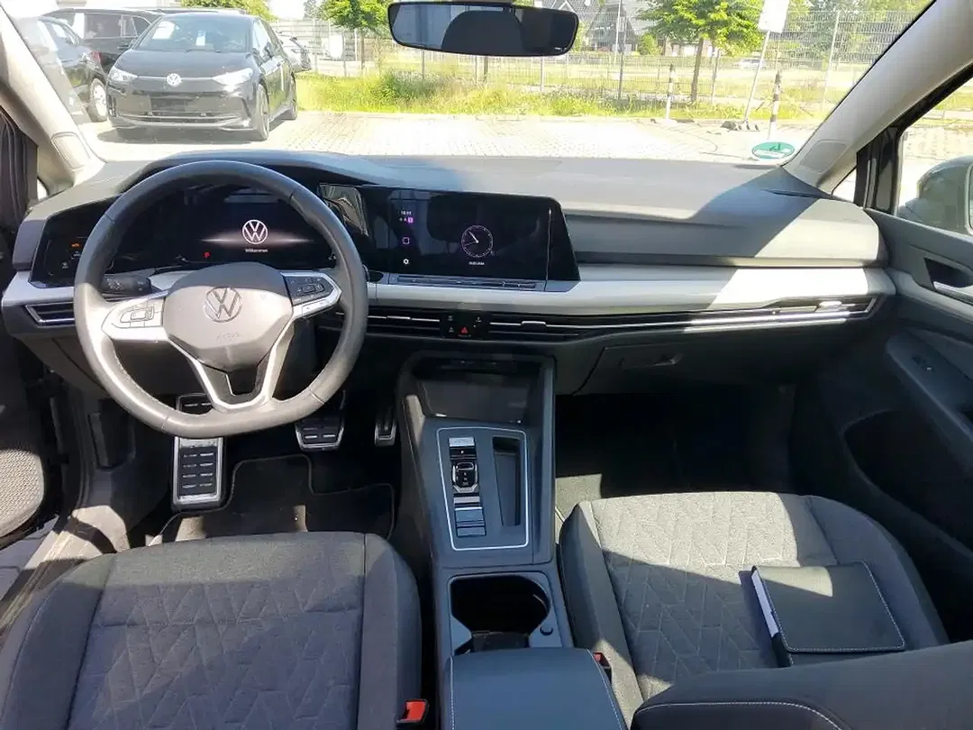 Volkswagen Golf 1.0 eTSI DSG Move - Thumbnail 5