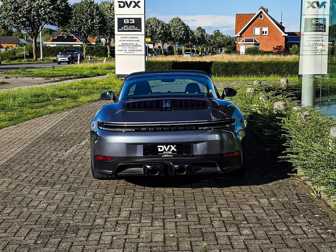 Porsche 911 Sport Chrono Targa 4 GTS Plus - Thumbnail 11