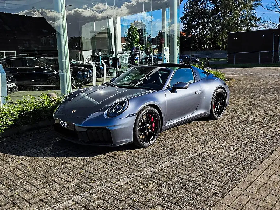 Porsche 911 Sport Chrono Targa 4 GTS Plus - Thumbnail 12