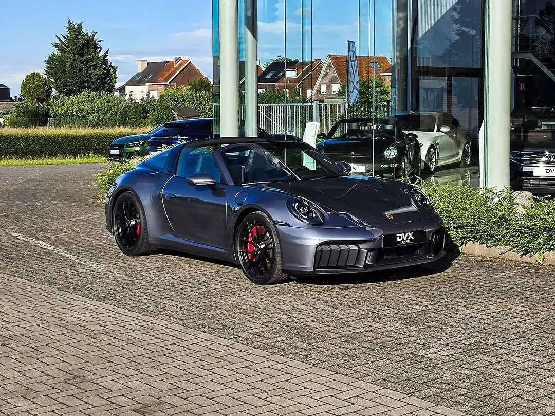 Porsche 911 Sport Chrono Targa 4 GTS Plus - Thumbnail 5