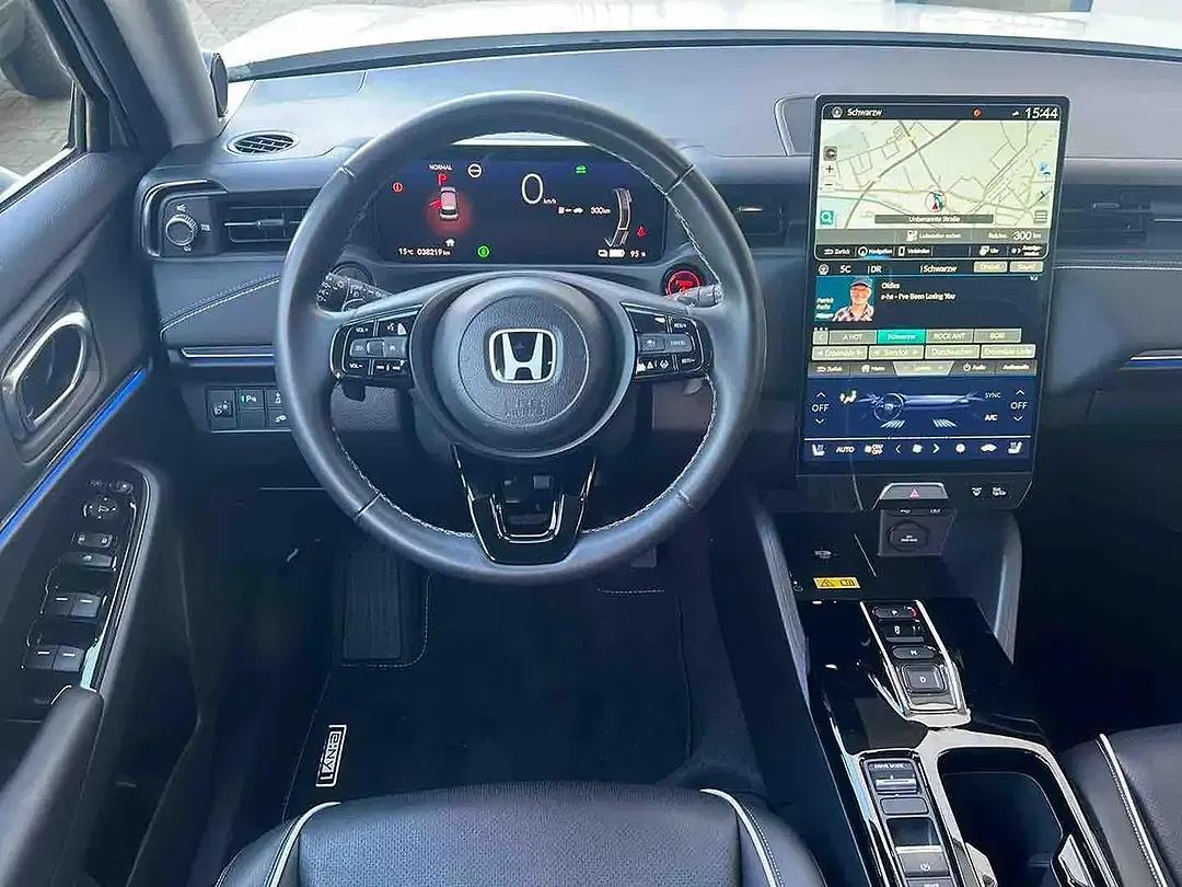 Honda e:Ny1 - Thumbnail 11