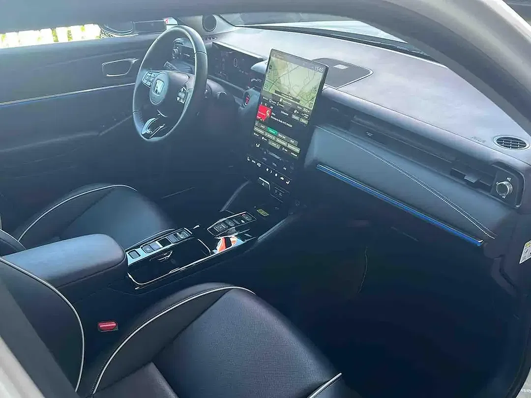 Honda e:Ny1 - Thumbnail 13