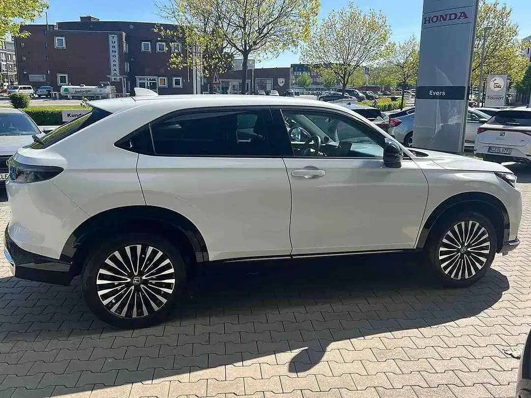 Honda e:Ny1 - Thumbnail 4