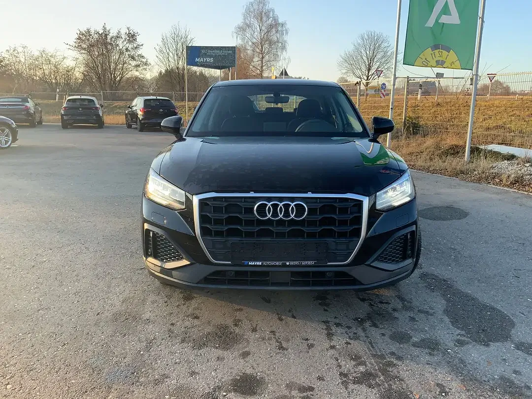 Audi Q2 30 TFSI Base - foto 2