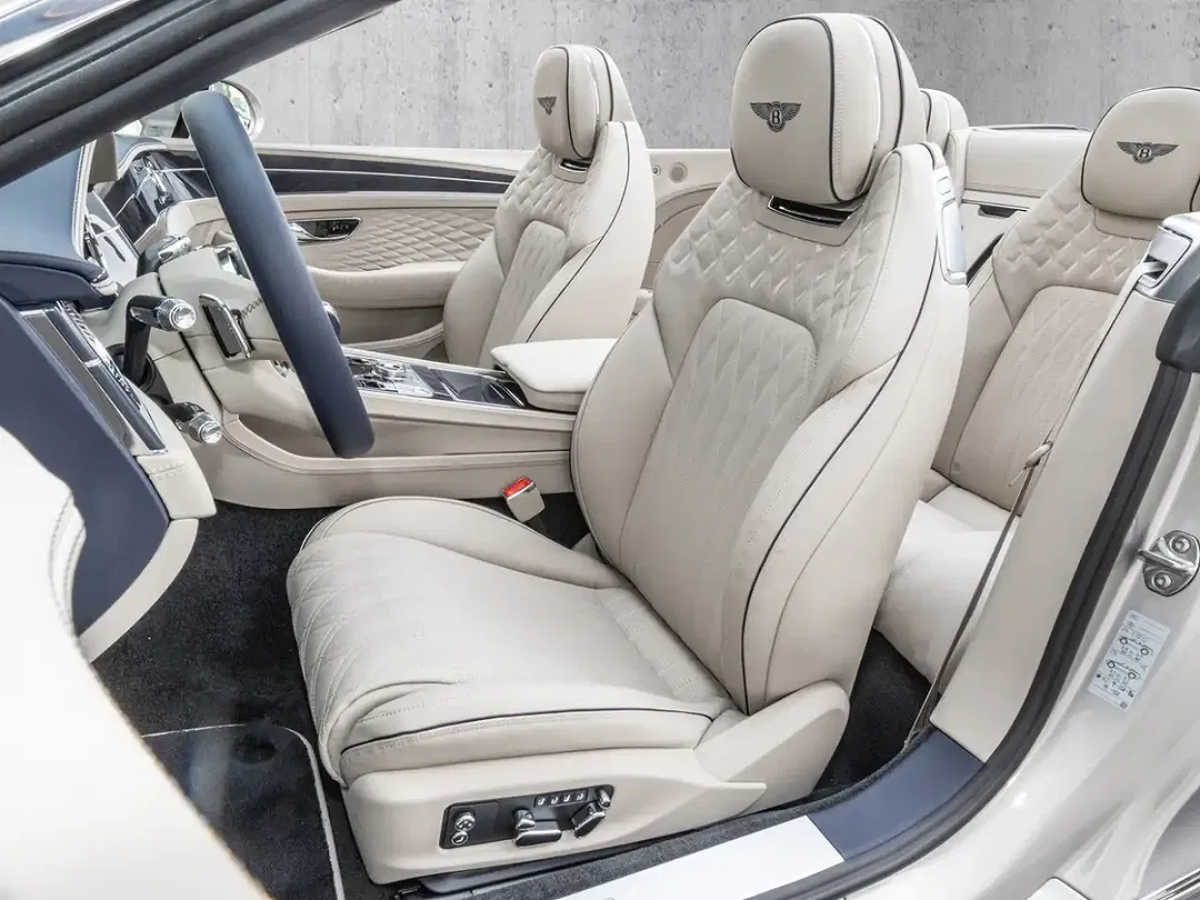 Bentley Continental GTC Azure - Thumbnail 8