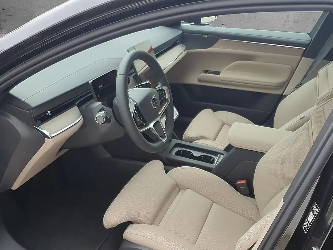 Volvo ES90 AWD Performance Ultra - Thumbnail 7