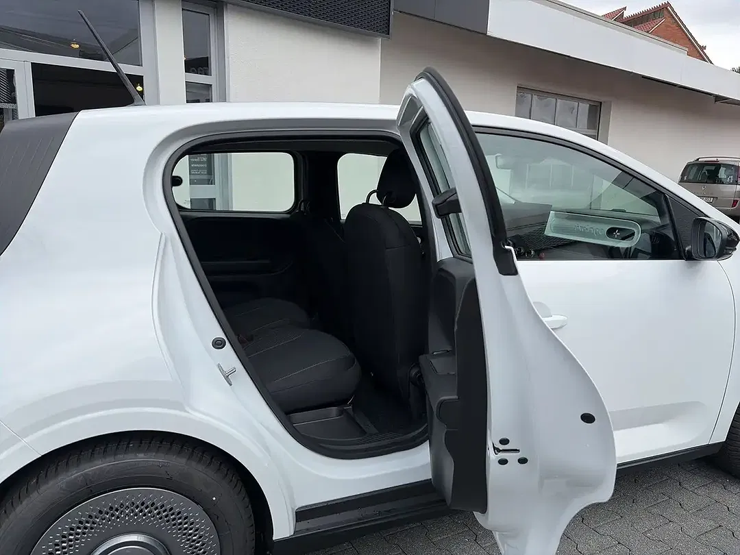 Renault Twingo E-Tech Evolution Urban - Thumbnail 12