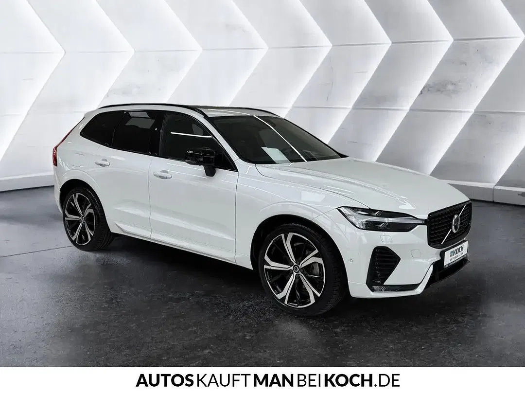 Volvo XC60 B5 AWD Ultra Dark - Thumbnail 4
