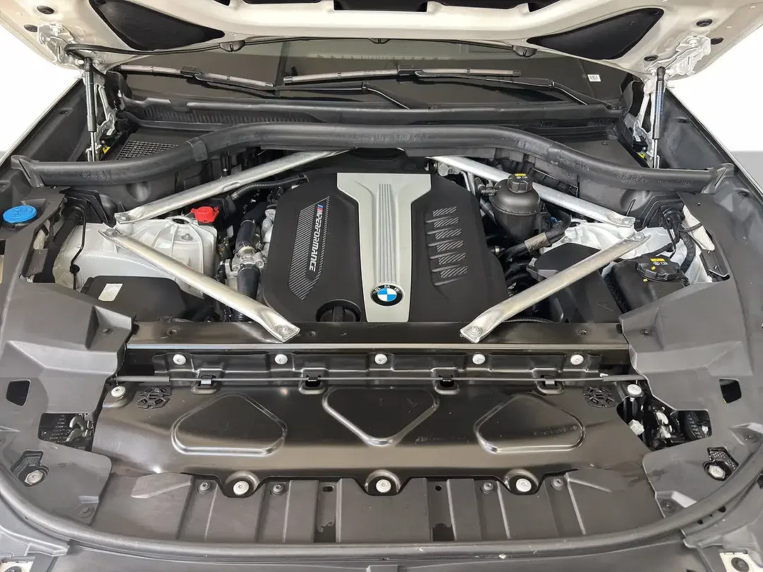 BMW X5 M - Thumbnail 7