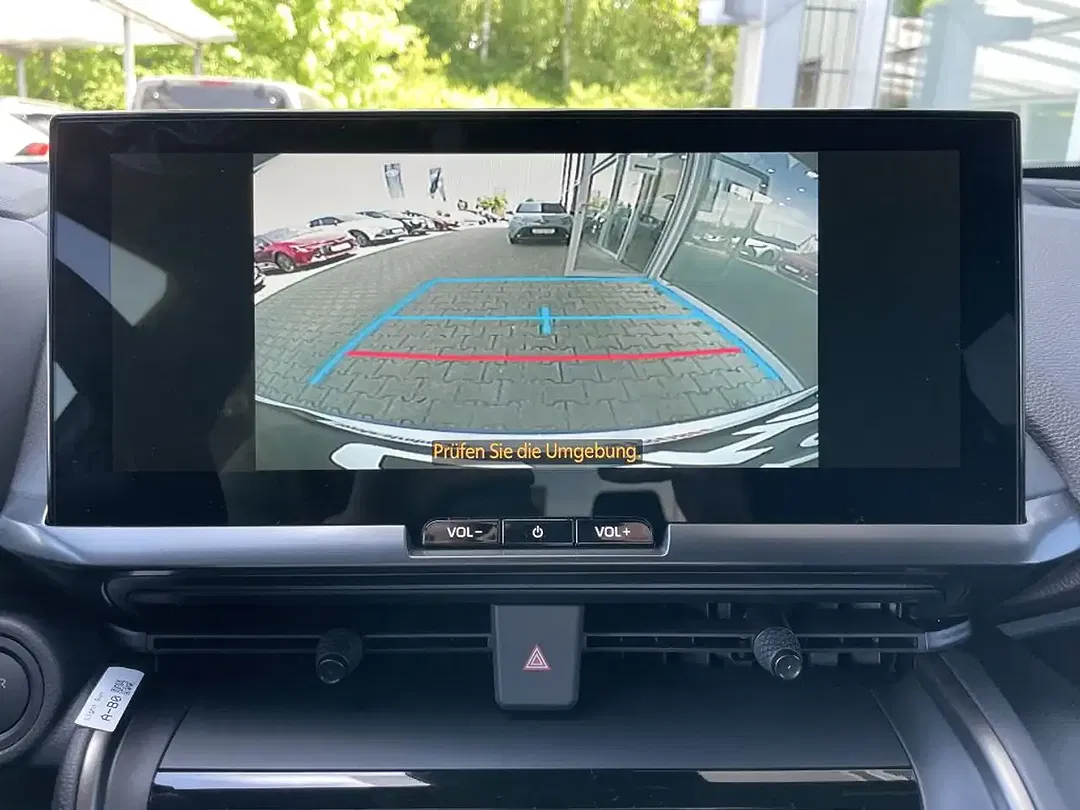 Toyota C-HR Hybrid Teamplayer - Thumbnail 12