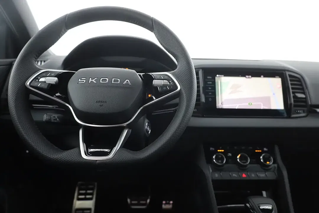 Skoda Karoq 1.5 TSI DSG Sportline - Thumbnail 9