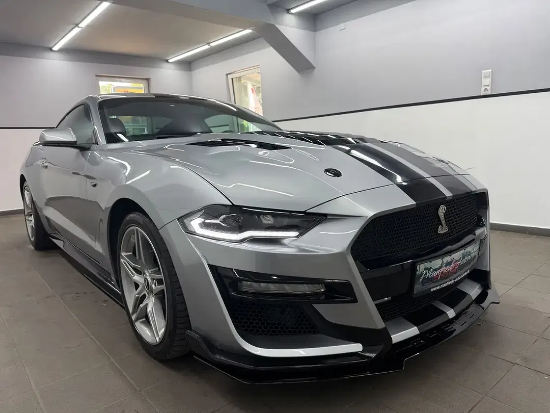 Ford Mustang 2.3 AUT - foto 2