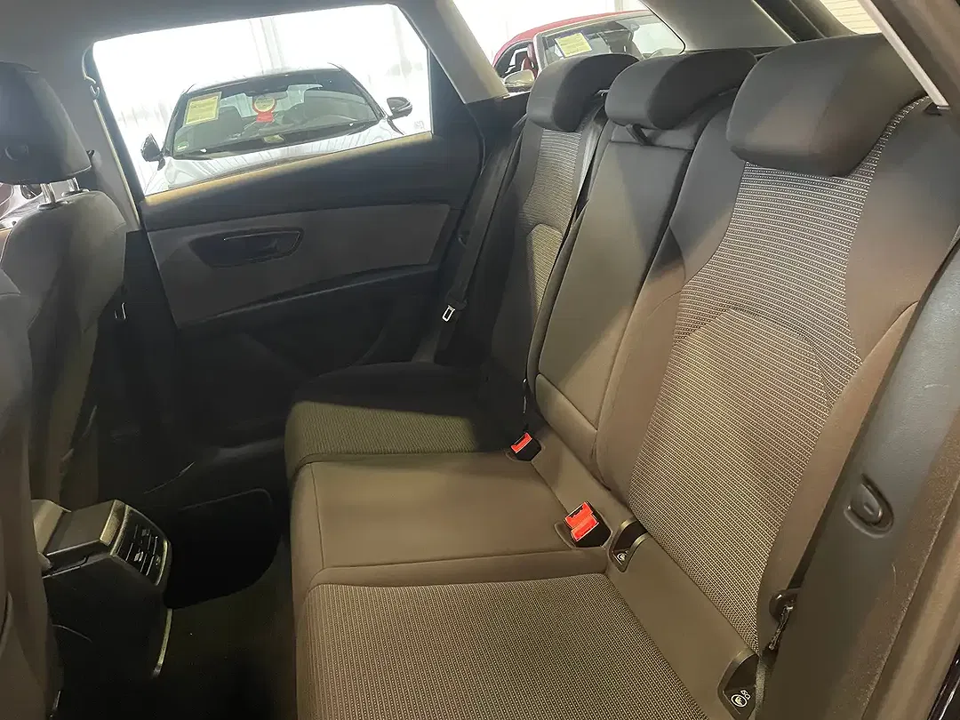 SEAT Leon Style - Thumbnail 11