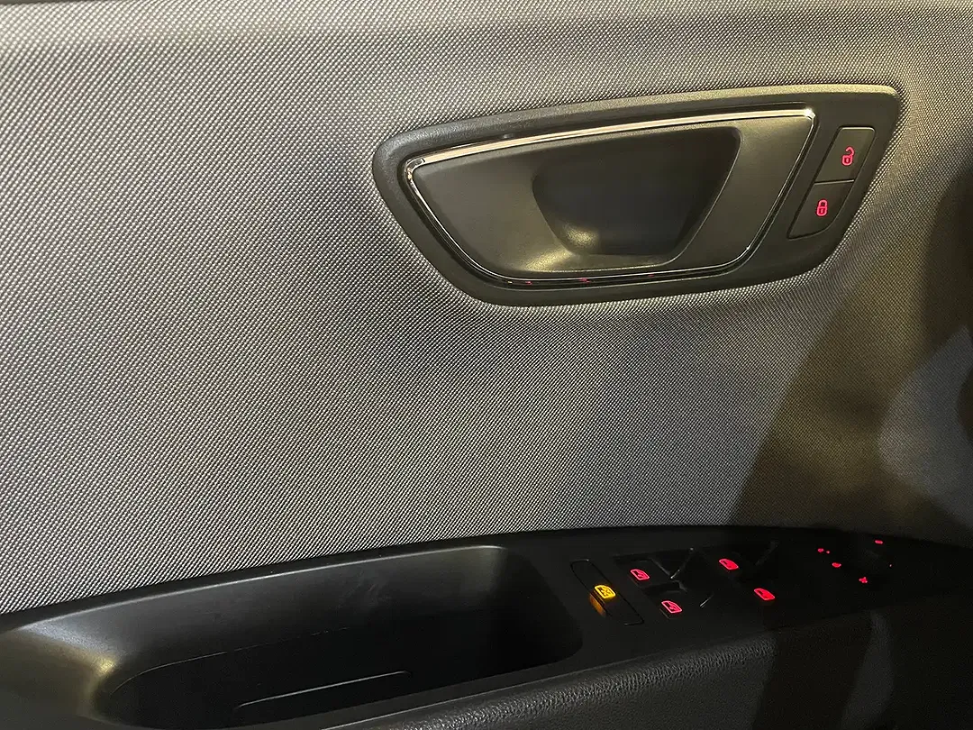 SEAT Leon Style - Thumbnail 12