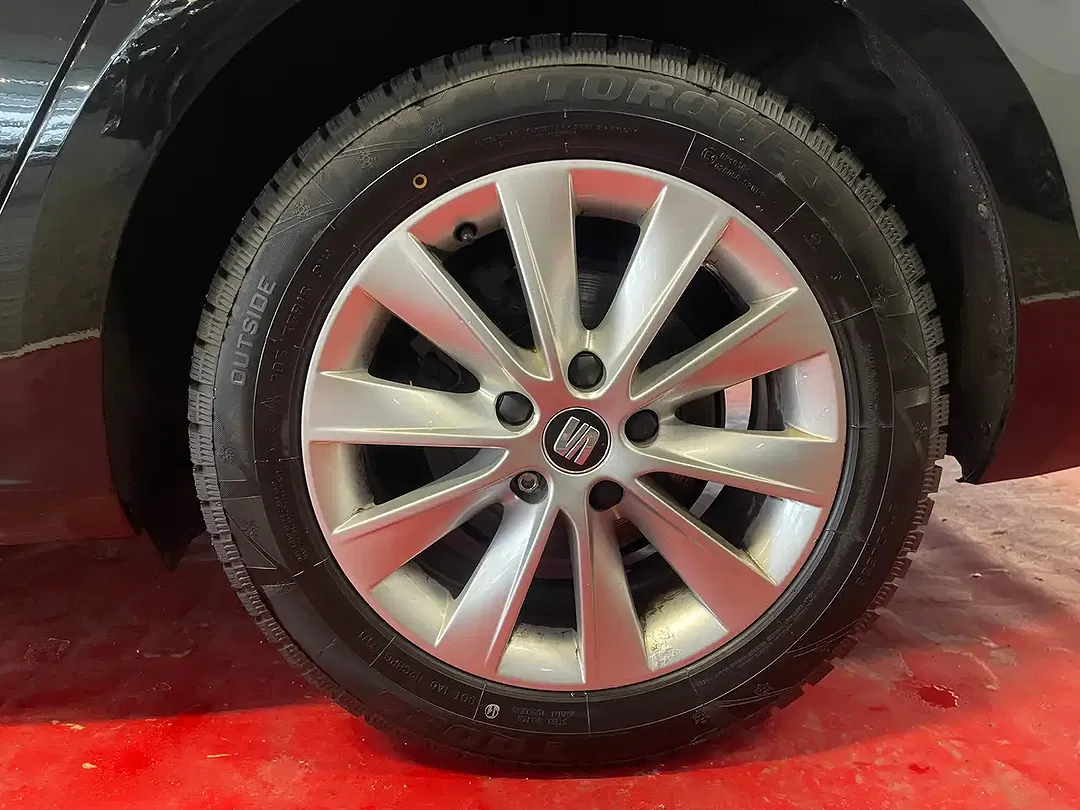 SEAT Leon Style - Thumbnail 4