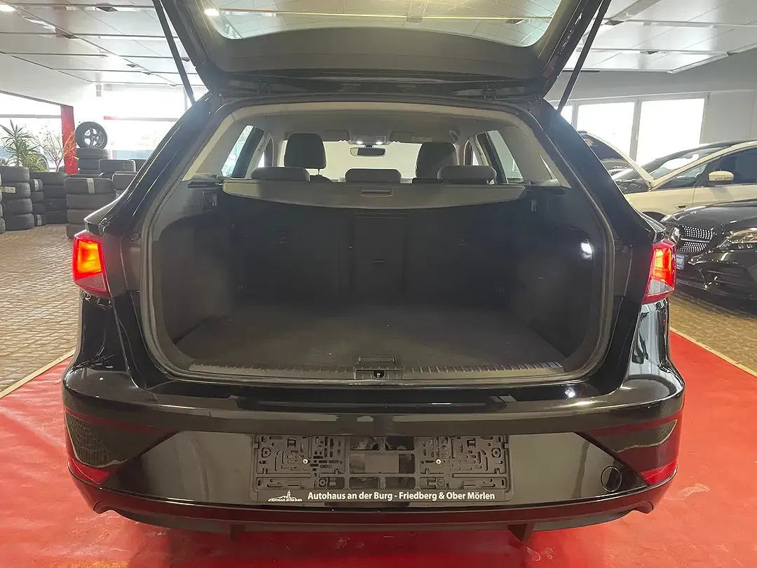 SEAT Leon Style - Thumbnail 8