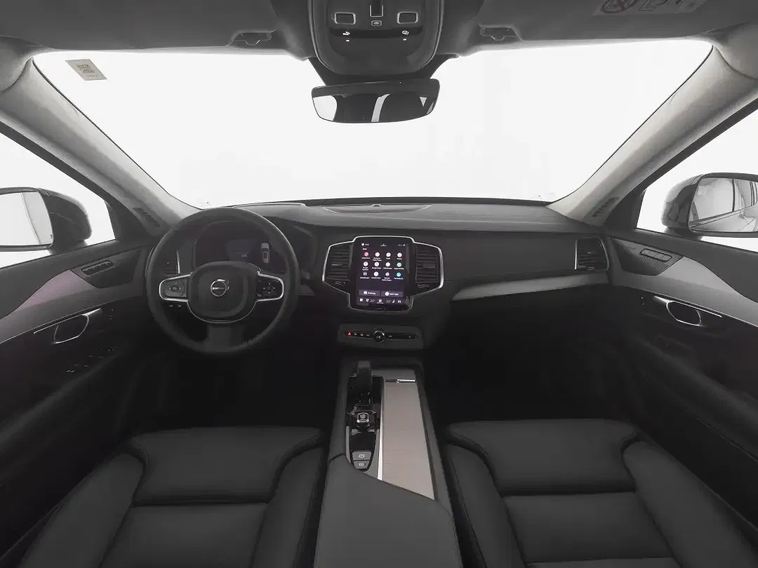 Volvo XC90 T8 Recharge Ultra Dark - Thumbnail 3