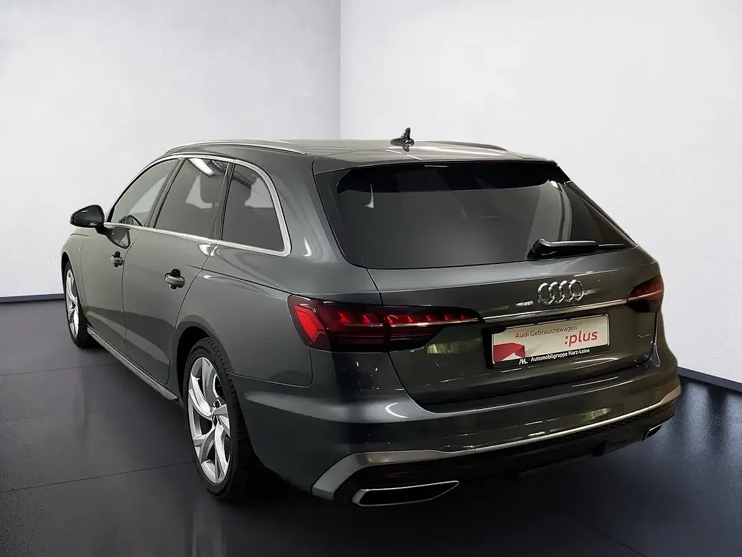 Audi A4 40 TDI quattro Avant S line - Thumbnail 3
