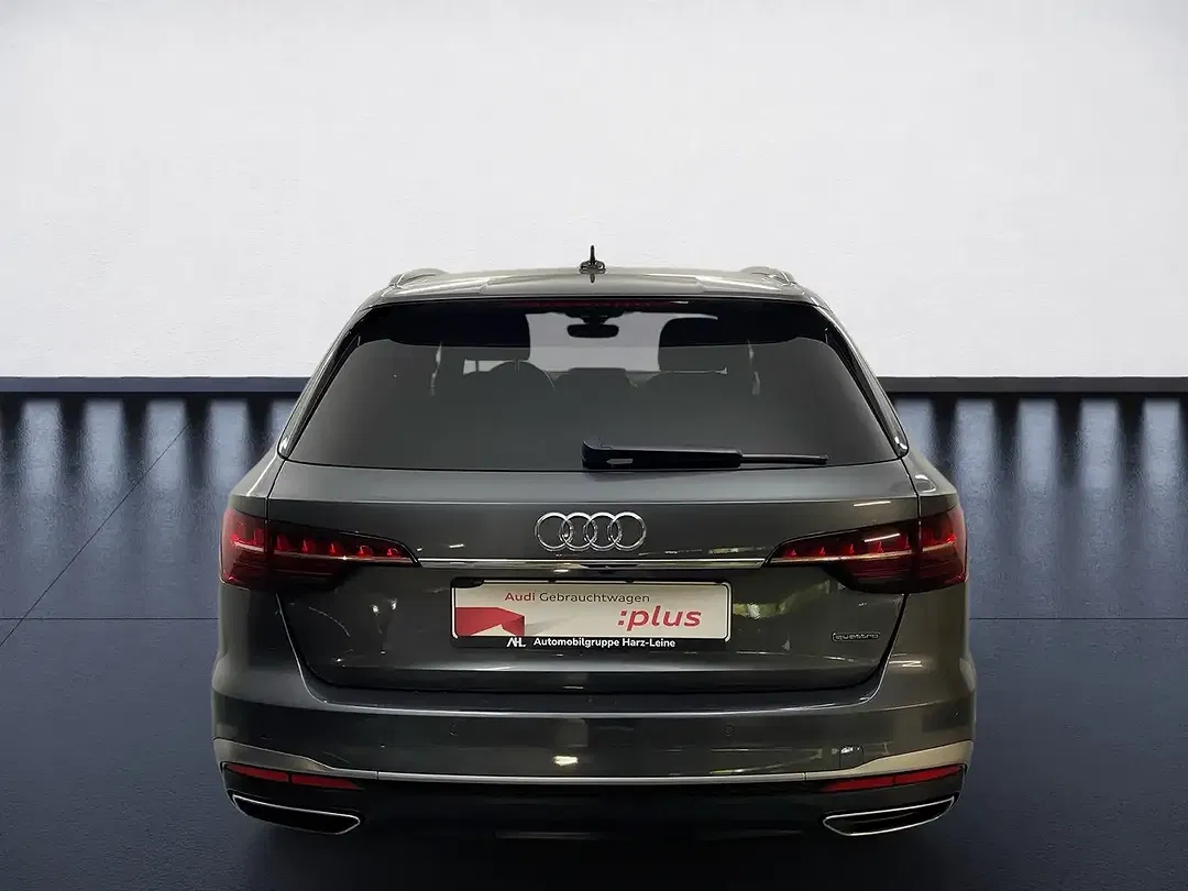 Audi A4 40 TDI quattro Avant S line - Thumbnail 4