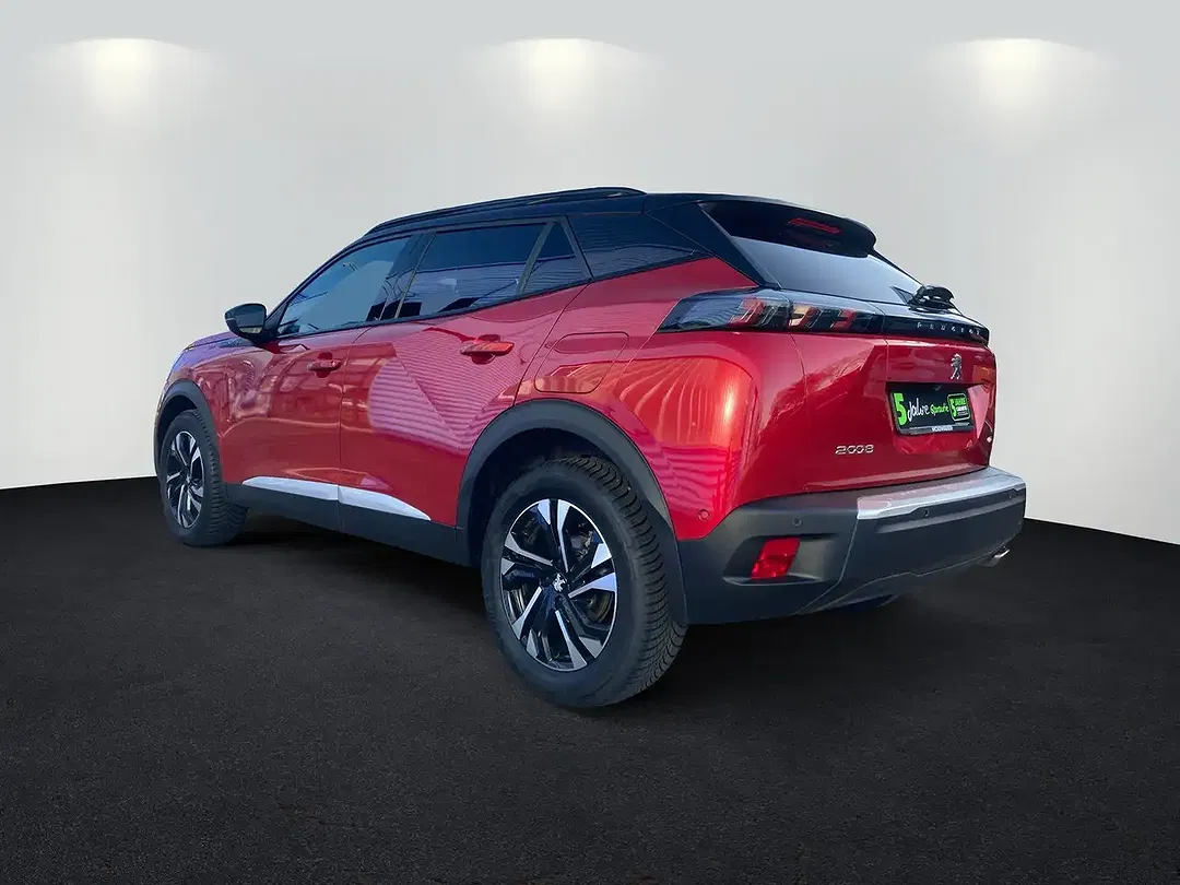 Peugeot 2008 130 BlueHDi GT - Thumbnail 4