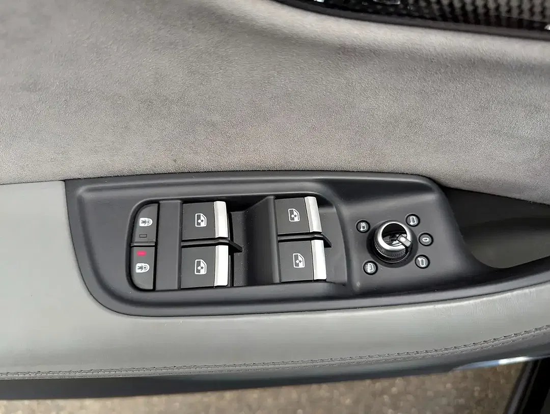 Audi SQ7 4.0 TFSI quattro - Thumbnail 11