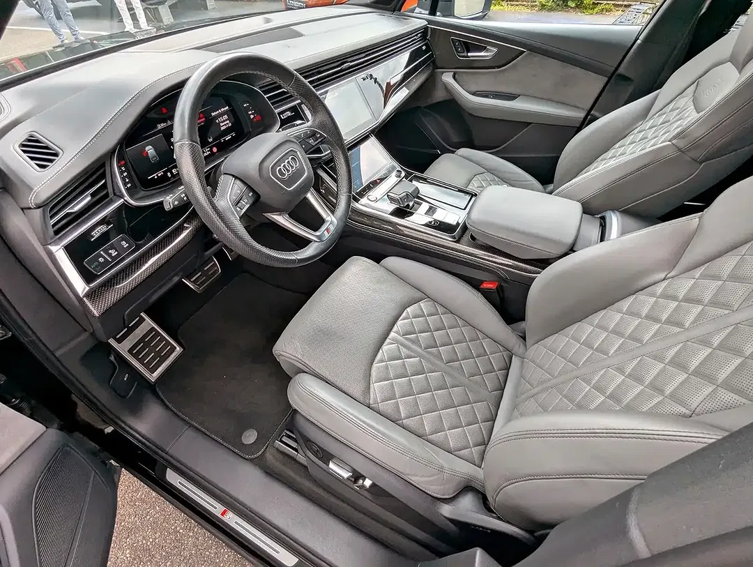 Audi SQ7 4.0 TFSI quattro - Thumbnail 13
