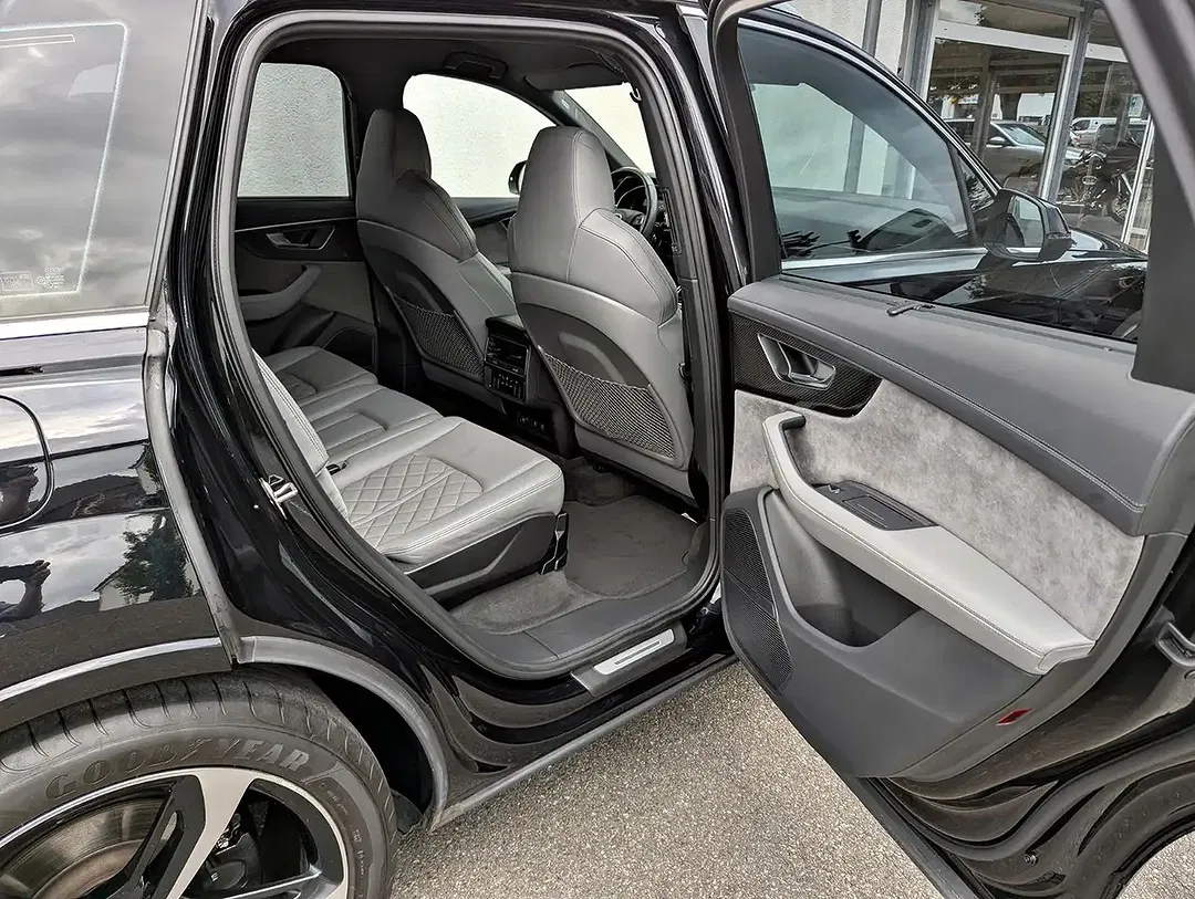 Audi SQ7 4.0 TFSI quattro - Thumbnail 25