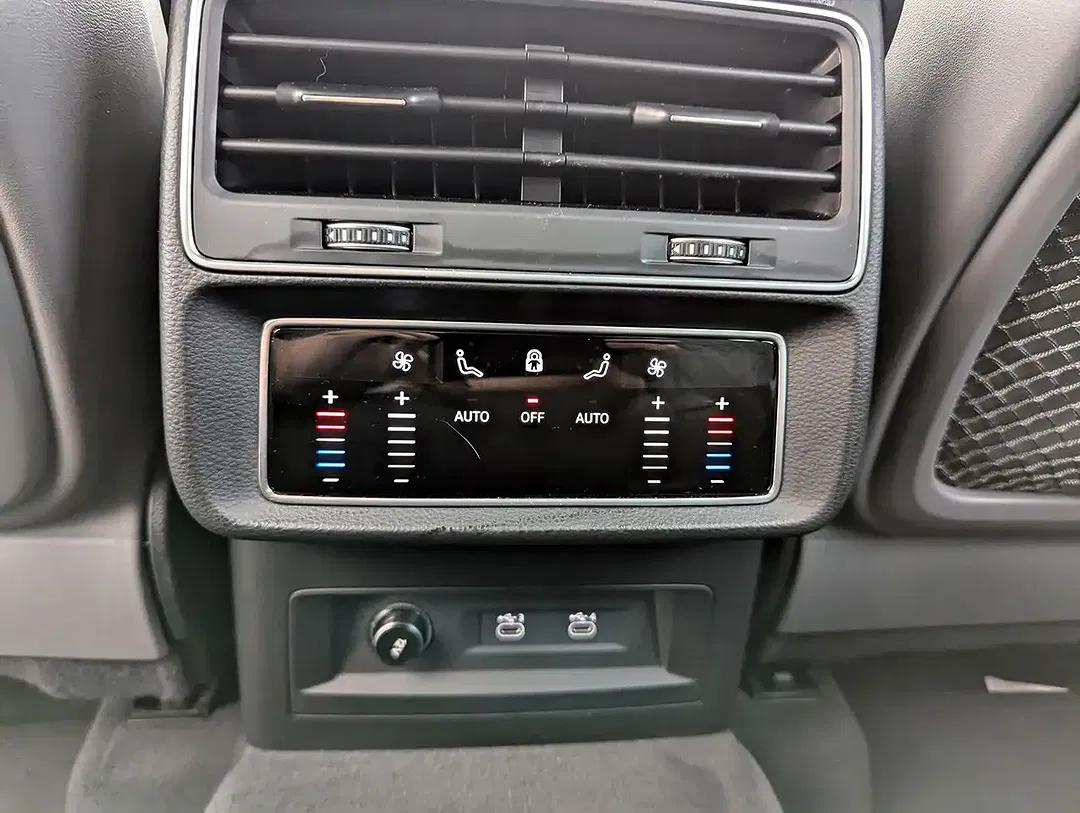 Audi SQ7 4.0 TFSI quattro - Thumbnail 31