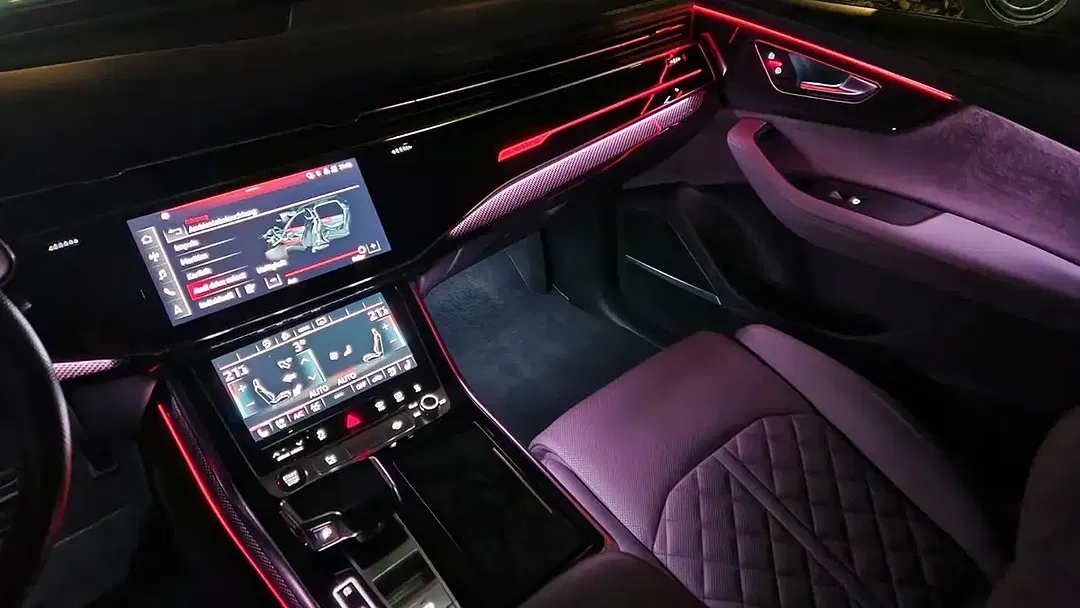 Audi SQ7 4.0 TFSI quattro - Thumbnail 36