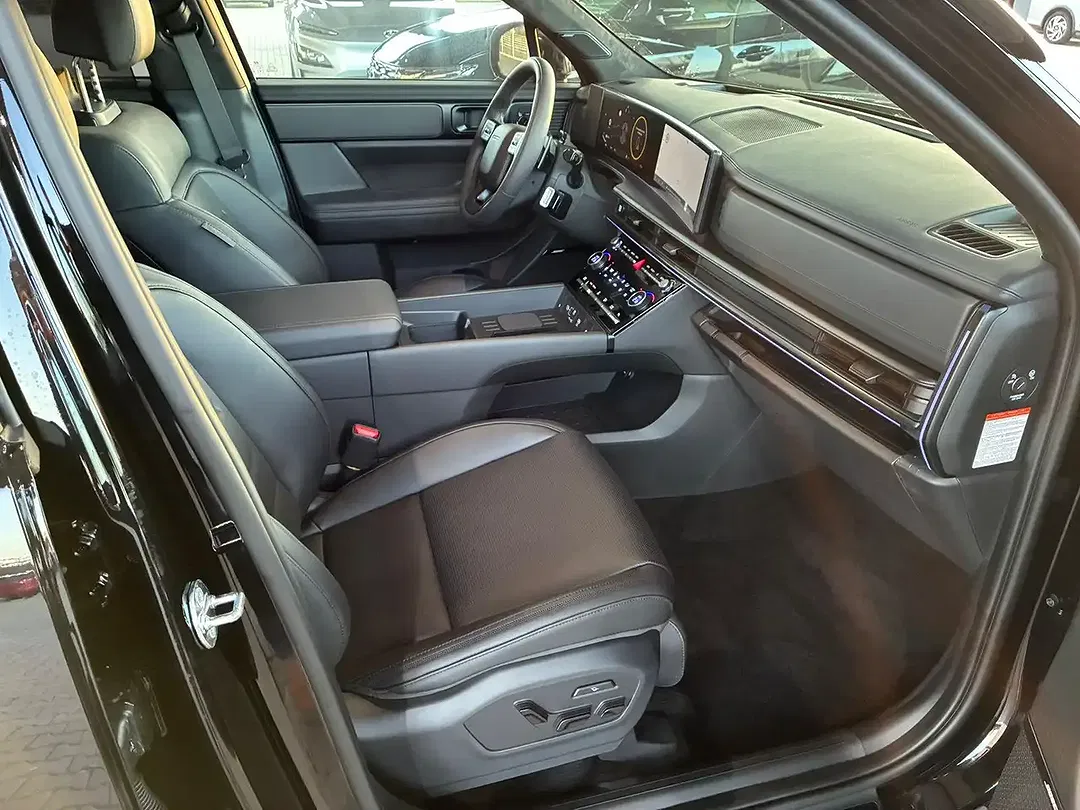 Hyundai SANTA FE PHEV 4WD Blackline - Thumbnail 12