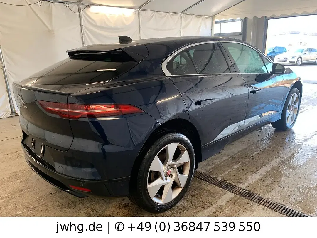 Jaguar I-Pace - Thumbnail 5