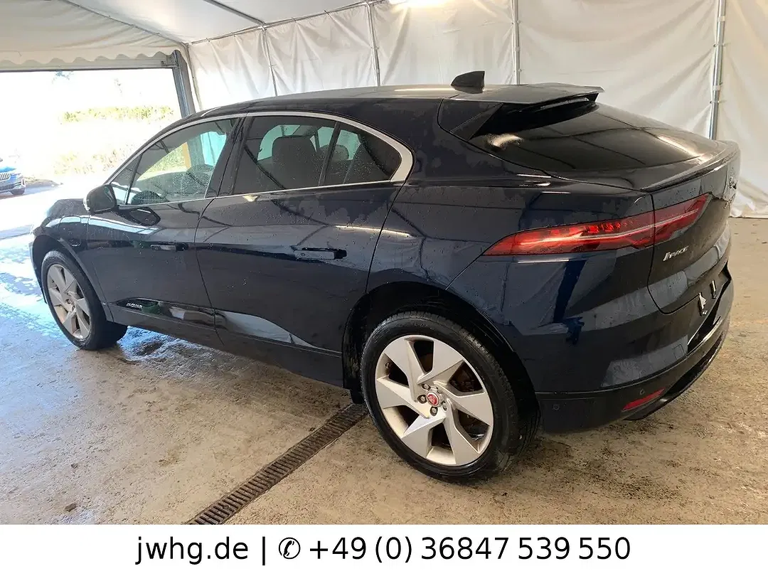 Jaguar I-Pace - Thumbnail 7