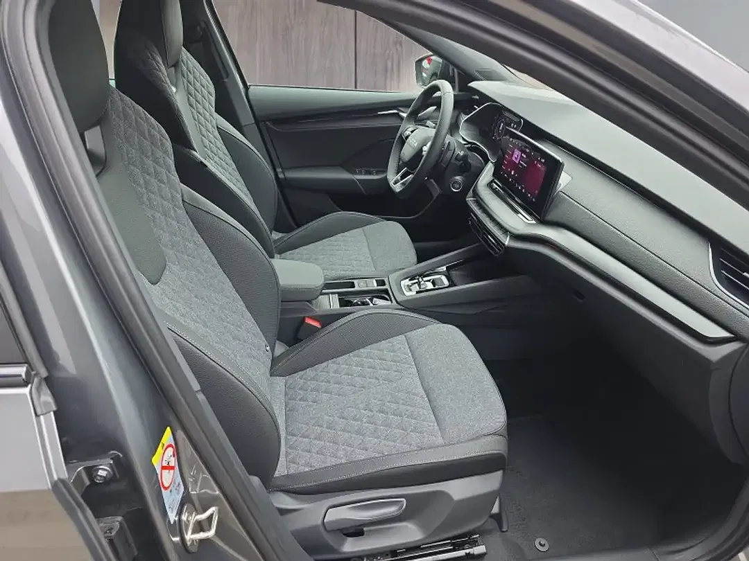 Skoda Octavia 1.5 TSI MHEV Combi Sportline - foto 15